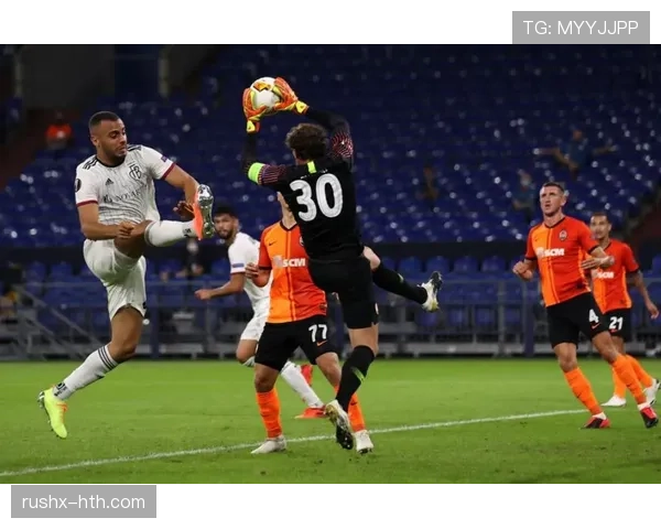 德甲黑马闪耀欧联赛场，强势表现引全球瞩目