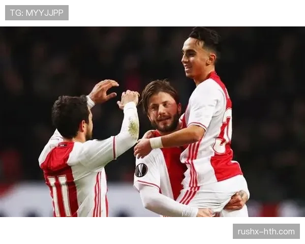 帕雷德斯精彩远射集锦展示状态回暖与足球潜力